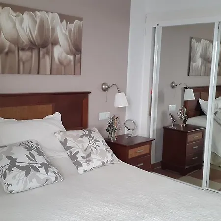 Apartment In Tenerife דירה